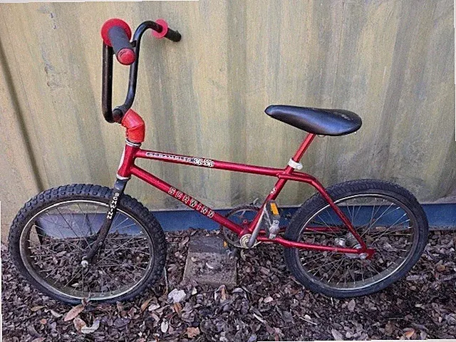 Classic 70s Schwinn Scrambler BMX Bike-GREAT SHAPE! (old school vintage bmx, GT)