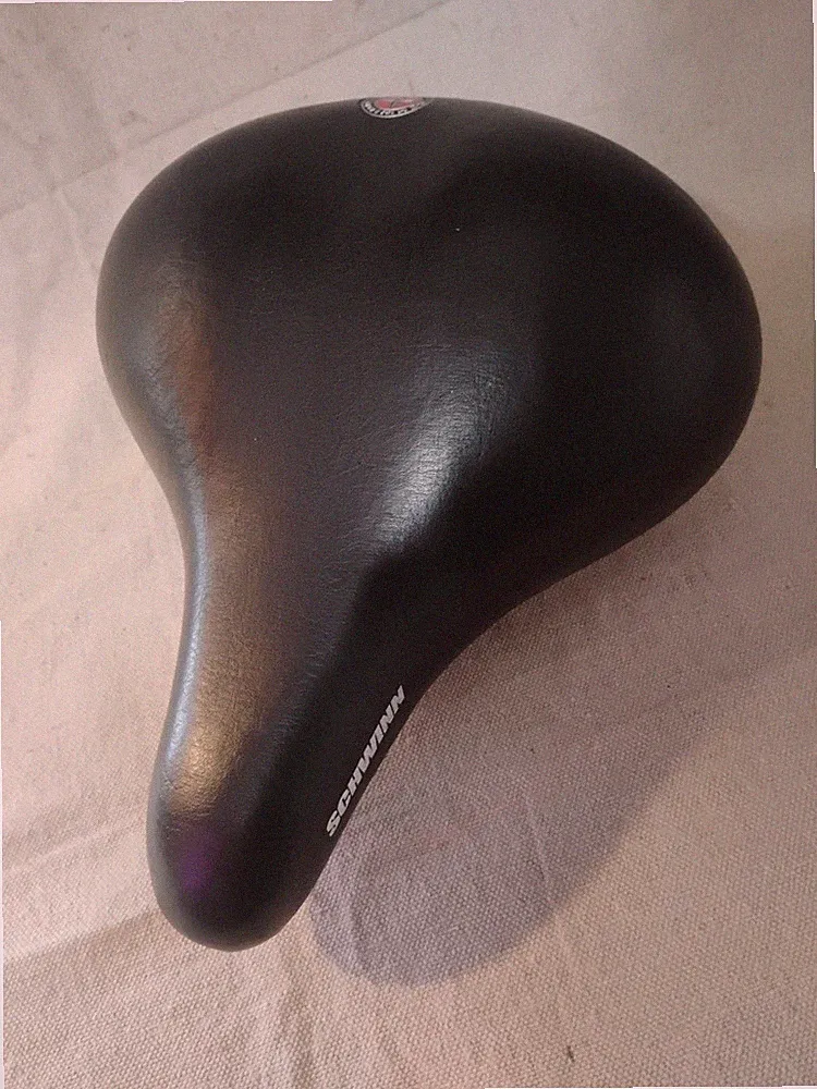Gently Used Schwinn Comfort Bicycle Seat With Springs Black Very Clean
