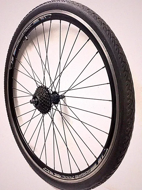 Schwinn 700c Bicycle Rear Black Wheel 7-speed Freewheel 40C Tire Road Bike #L91