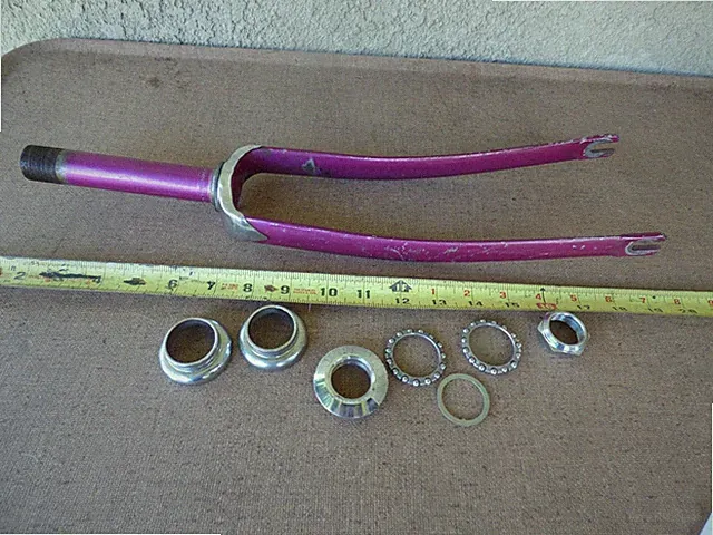 Schwinn Boy's Stingray 1966 20" Fork and Bearing Parts
