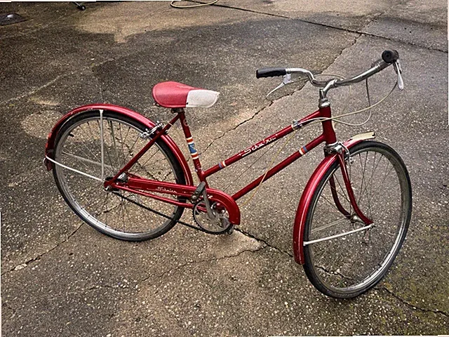 Schwinn Breeze Vintage Red Cruiser Bicycle - Steel Frame Step-Through Style