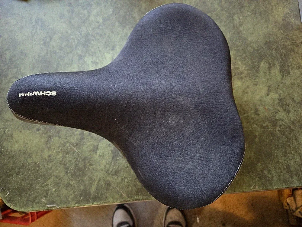 Schwinn Comfort Bike Bicycle Seat - Black