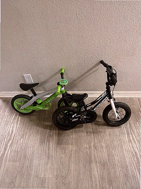 Schwinn Elm Koen Kids Bicycle 12 Inch Wheels And Chillafish BMX ie Both Good