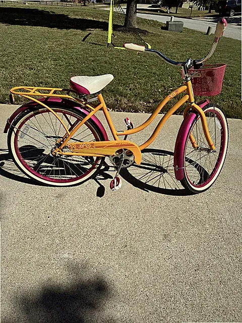 Schwinn Madeline Too Cruiser 24 inch