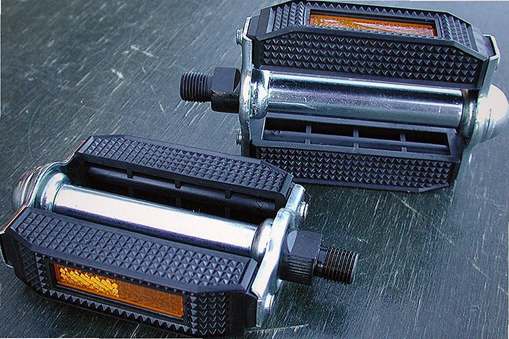 Schwinn Stingray Bicycle Pedals Vintage Cruiser Bike Block Pedal 1/2" Late Krate