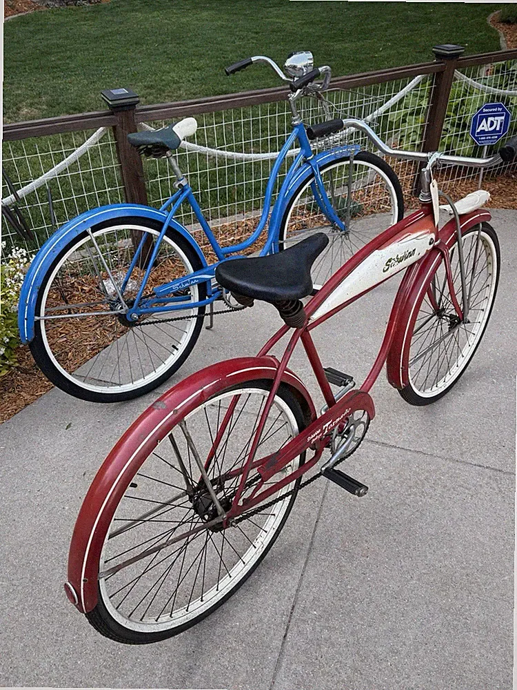 Schwinn Tornado Cruiser Bicycle 1960 1961 26” set his and hers