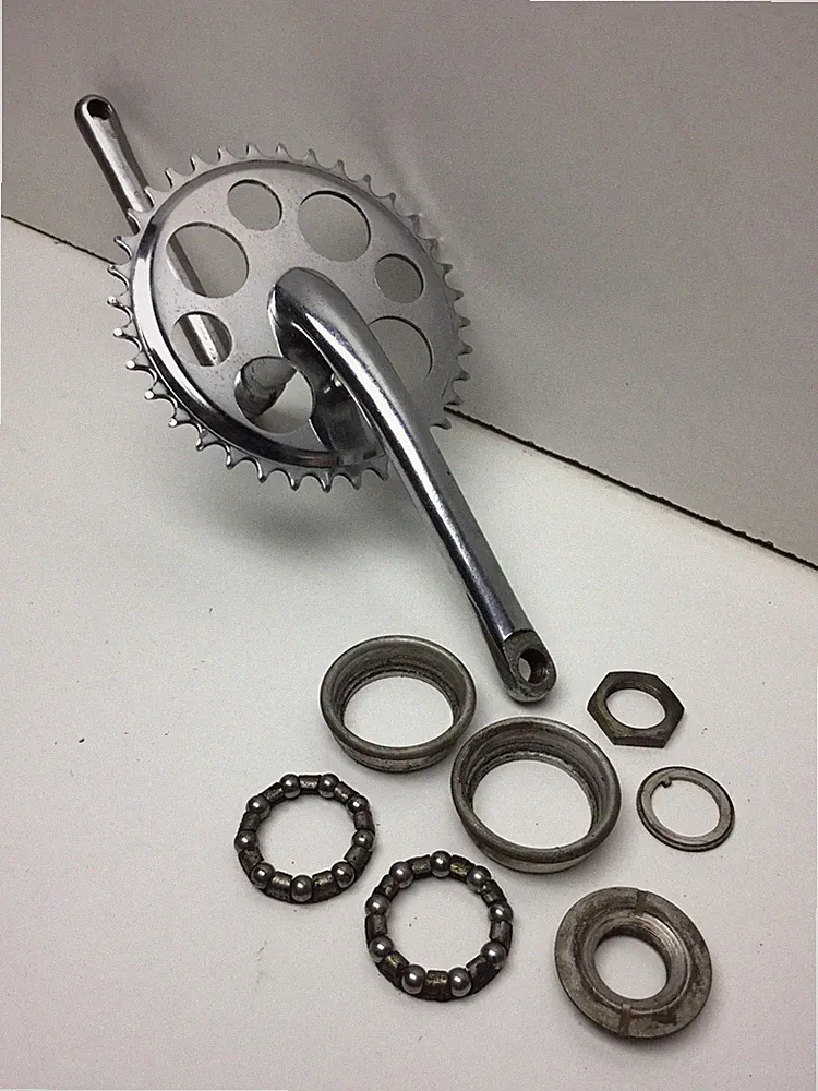 Vintage 1972 Schwinn Bicycle Crankset & Sprocket Tandem 26” Bike