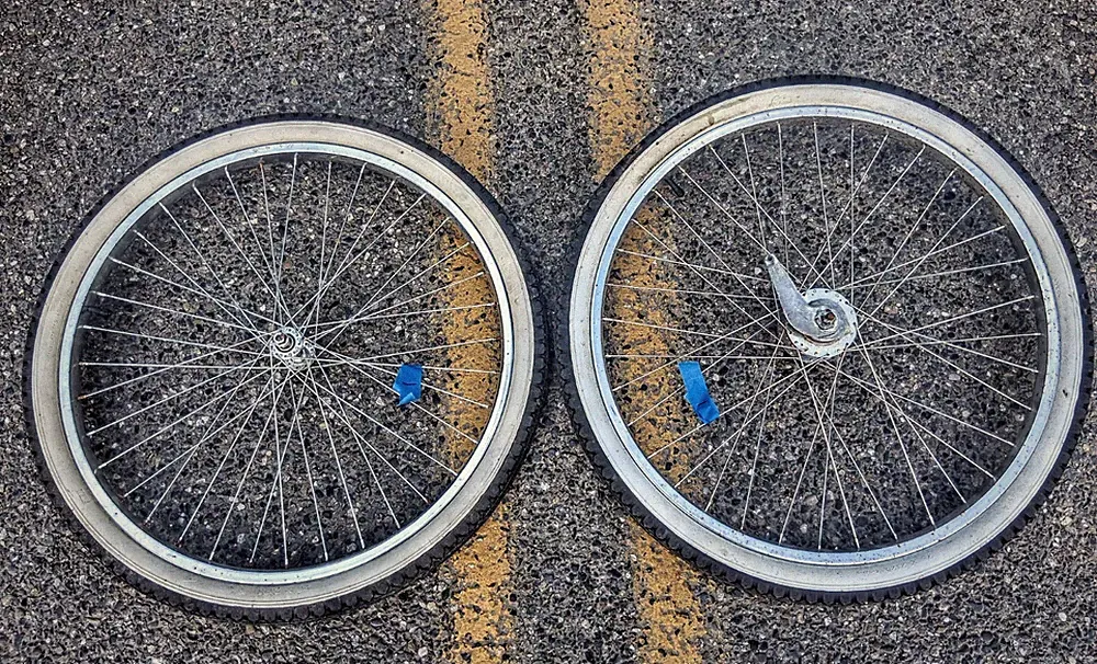 Vintage 26" Schwinn Bike WHEEL Set w/ Tires Phantom Tank Cruiser Bicycle