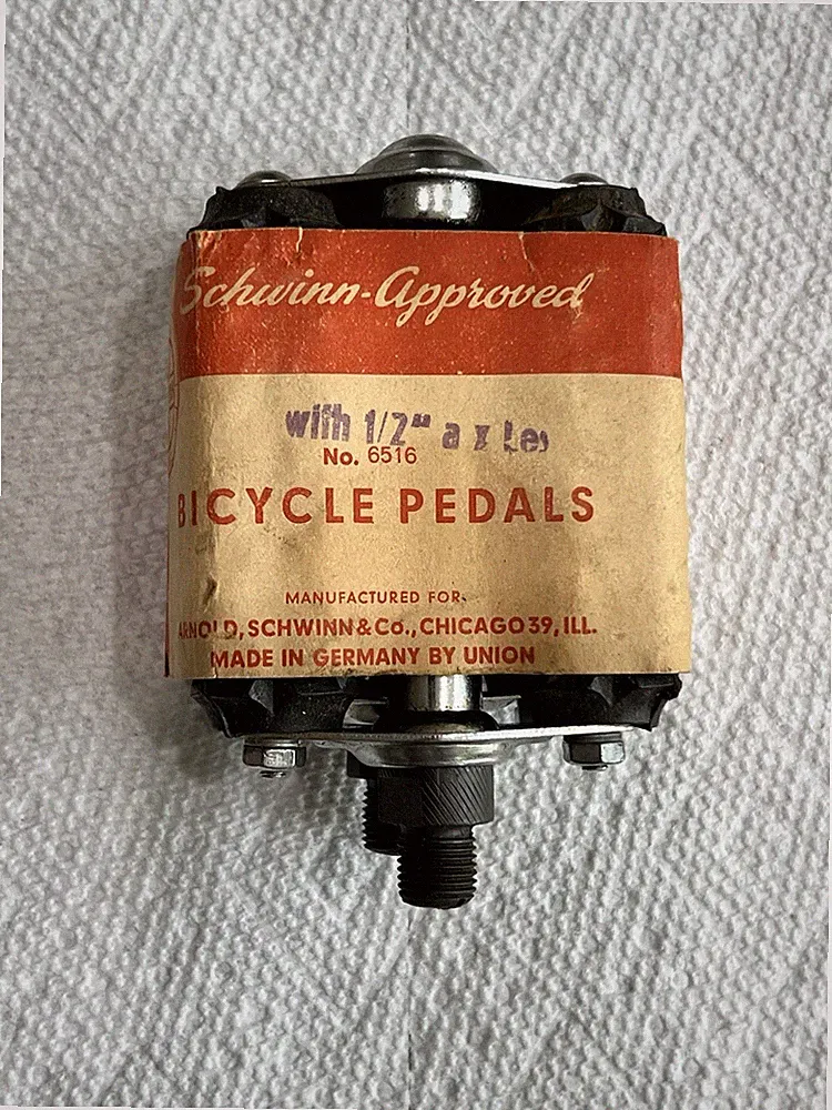 Vintage NOS Schwinn Bicycle 1/2” Axle Pedals Smaller Bike Such As Fair Lady